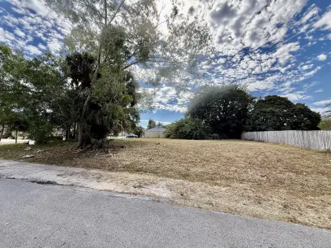 Cleared Lot in Port St. Lucie