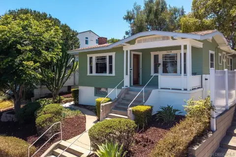 Duplex with Detached Rear Home