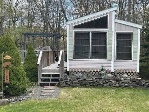 Park Model Home Community Lot