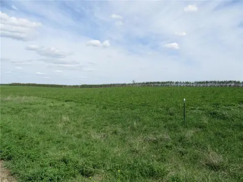 Residential Lot Near Lake Access