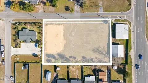 Prime Commercial Lot in Lynn Haven