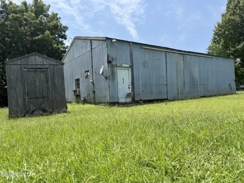 Flex Shop Space with Two Offices