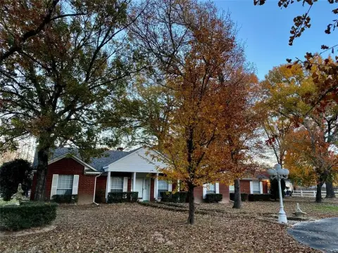 East Texas Ranch with Pool