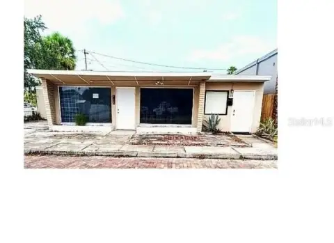Concrete Triplex with Central Air