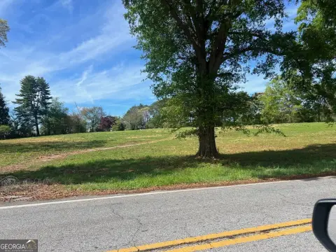 Commercial Land in Loganville, GA