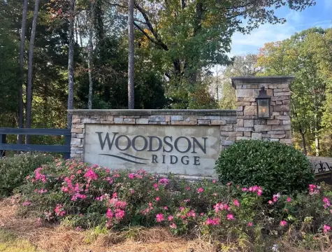 Oxford, MS Estate Lot