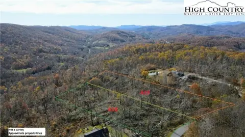 Land with Panoramic View Potential