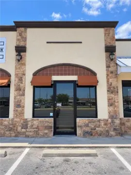 Retail Space Near HEB