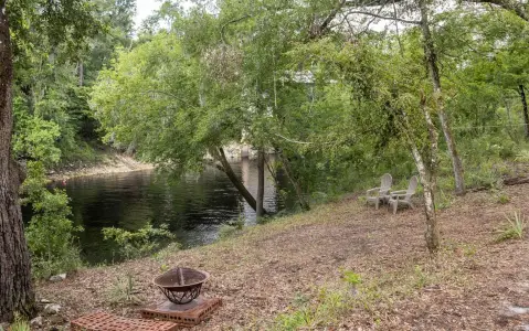 Buildable Lots Near Suwannee River