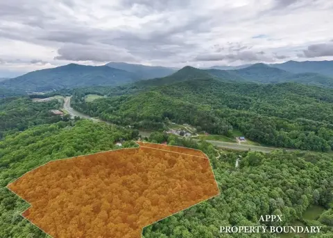 Versatile Acreage with Utilities