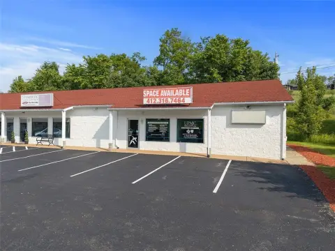 Endcap Retail Space