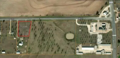 Level Commercial Land