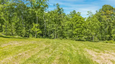 70+ Acres in Bowling Green