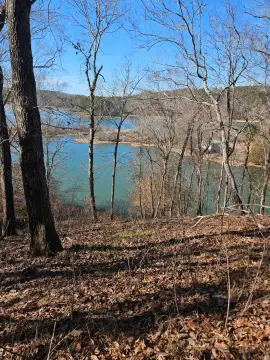 Quinton Land on Bankhead Lake