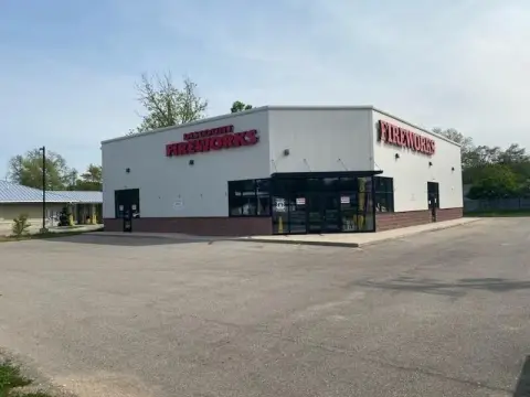 Turnkey Retail Fireworks Store