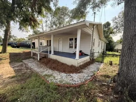 Updated Duplex with Covered Porch