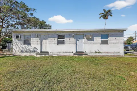 Hollywood Commercial Land Opportunity