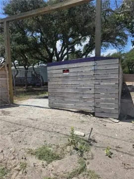 Residential Lot in Established Neighborhood