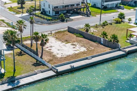 Waterfront Lot in Ingleside, TX