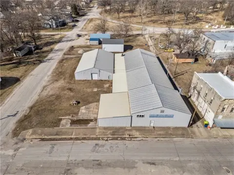 Industrial Warehouse in Rich Hill