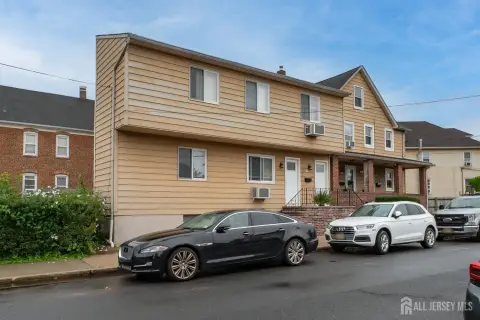 Triplex with Outdoor Space