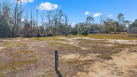 Steinhatchee Lot Near Boat Ramp