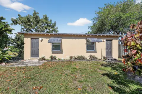 Hollywood Multifamily Investment Opportunity