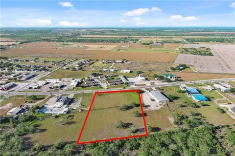 Commercial Lots on High-Traffic Avenue