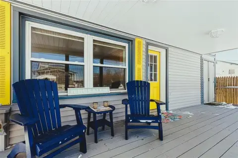 Narragansett Duplex with Water Views