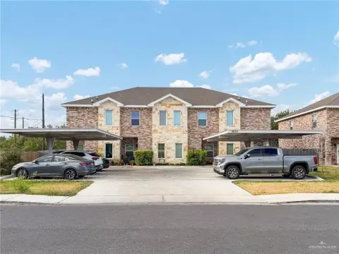Modern Four-Unit Quadplex
