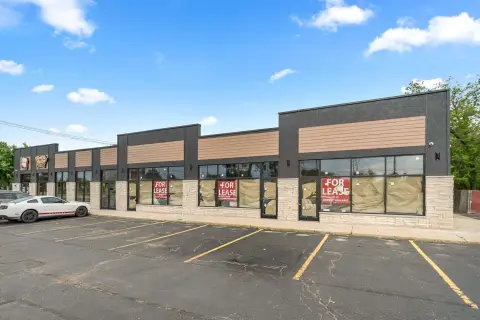 Corner Retail Suite with High Ceilings