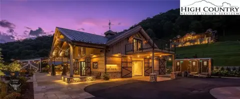 Award-Winning Wedding Venue & Event Destination