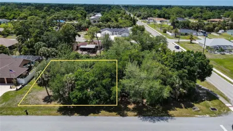 Vacant Lot in Port Charlotte