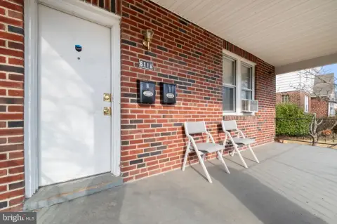 2-Unit Duplex with Fenced Yard