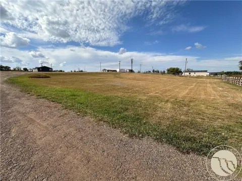 Corner Property in Wibaux, MT