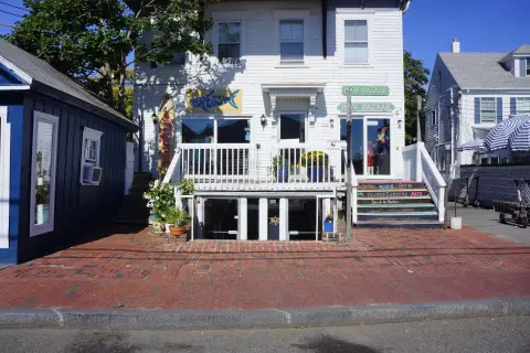 Prime Retail Space, Provincetown