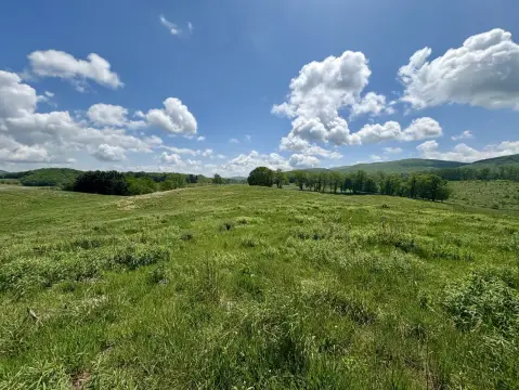 Scenic Vacant Land in Sugar Grove