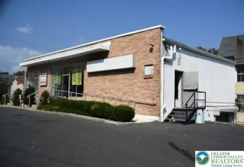 Equipped Retail Property Near Route 611