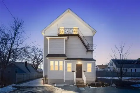 Remodeled Multi-Family Near Downtown