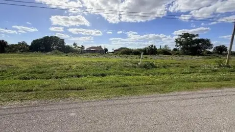 Waterfront Land in Cape Coral