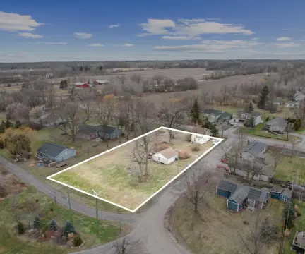 Buildable Lot in Salem Township