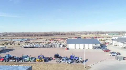 Rock Valley Commercial Building For Sale