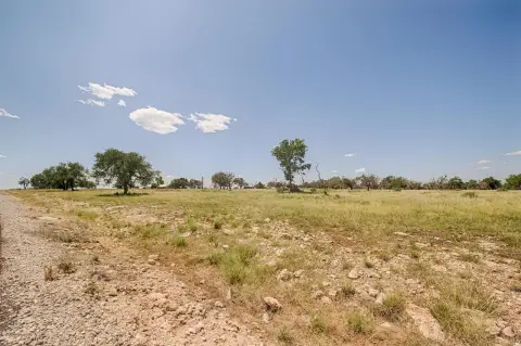 Harper, TX Land with Amenities
