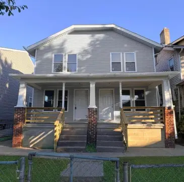 Remodeled Duplex with Updated Interiors