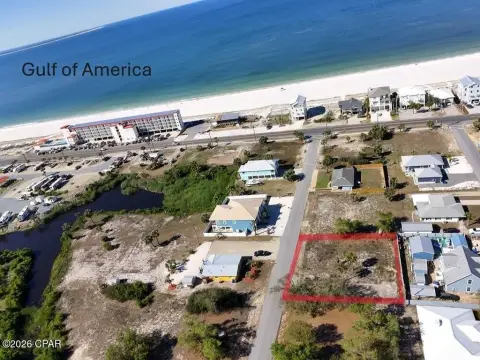 Residential Lot in Mexico Beach