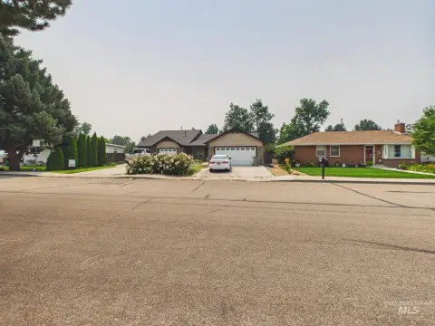 Single-Level Duplex