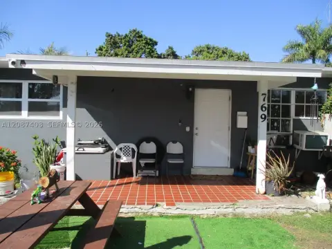 Two-Unit Block Duplex