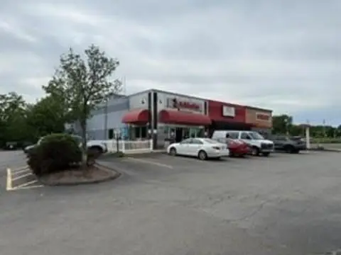 Asian Fusion Restaurant with Open Kitchen