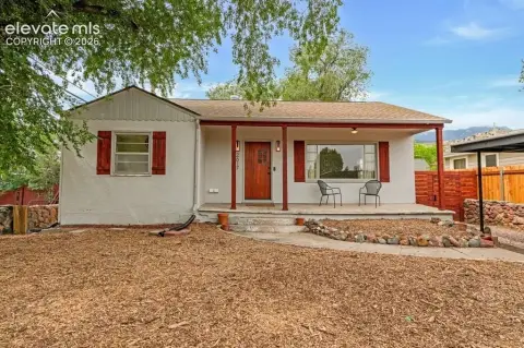 Updated Duplex in Old Colorado City