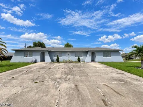 Corner-Lot Duplex with Lanai